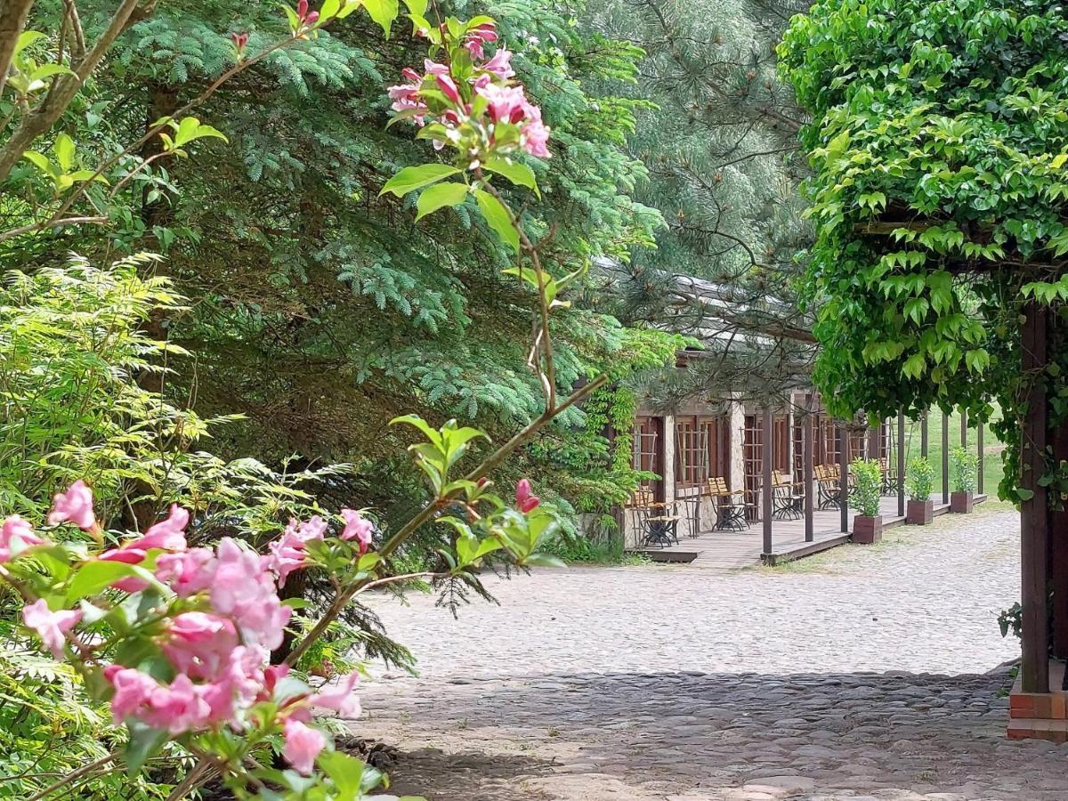 Villa Tamarynowa Osada - Kraina Udanego Wypoczynku Lowyn Exterior foto