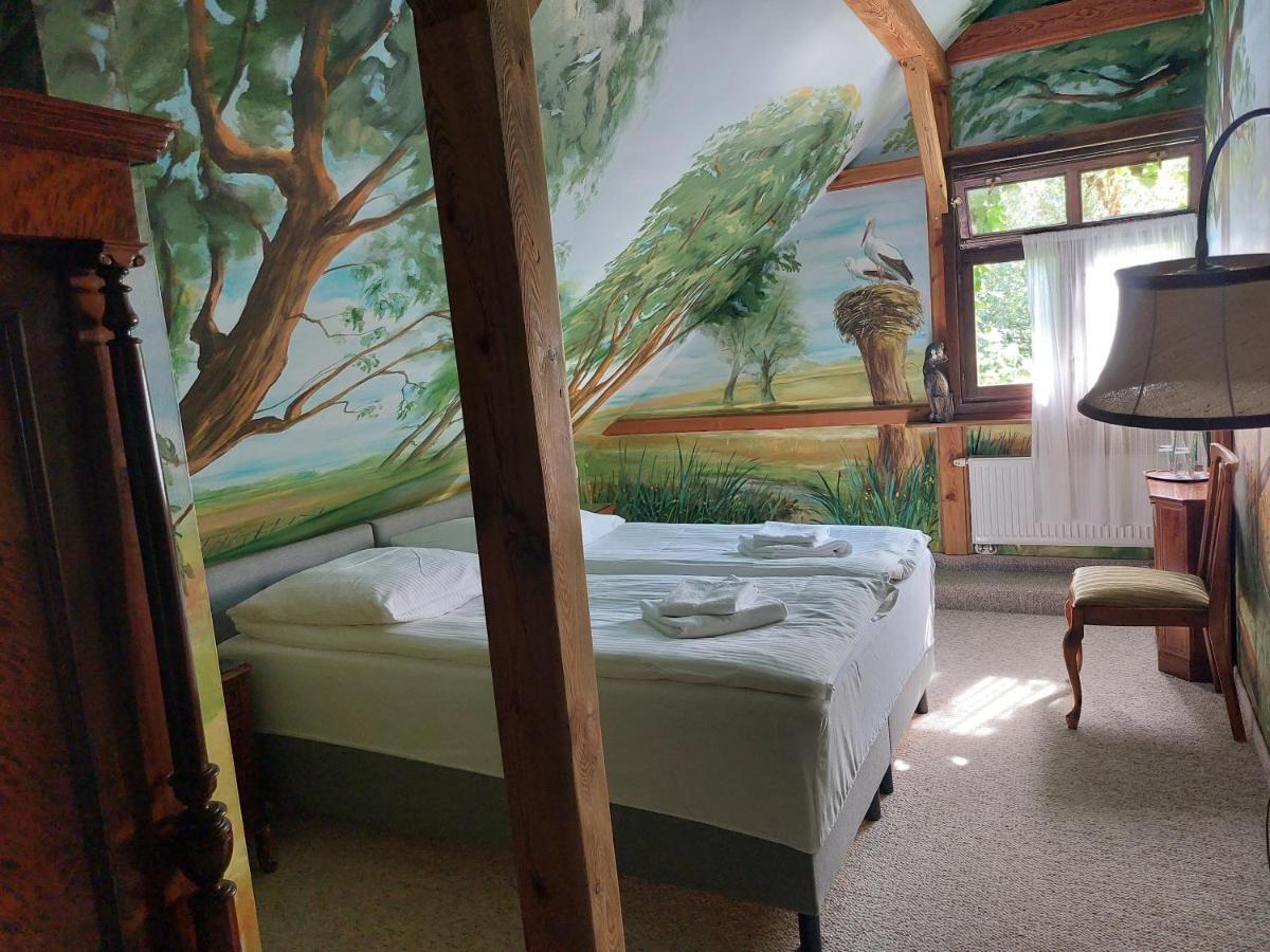Villa Tamarynowa Osada - Kraina Udanego Wypoczynku Lowyn Exterior foto