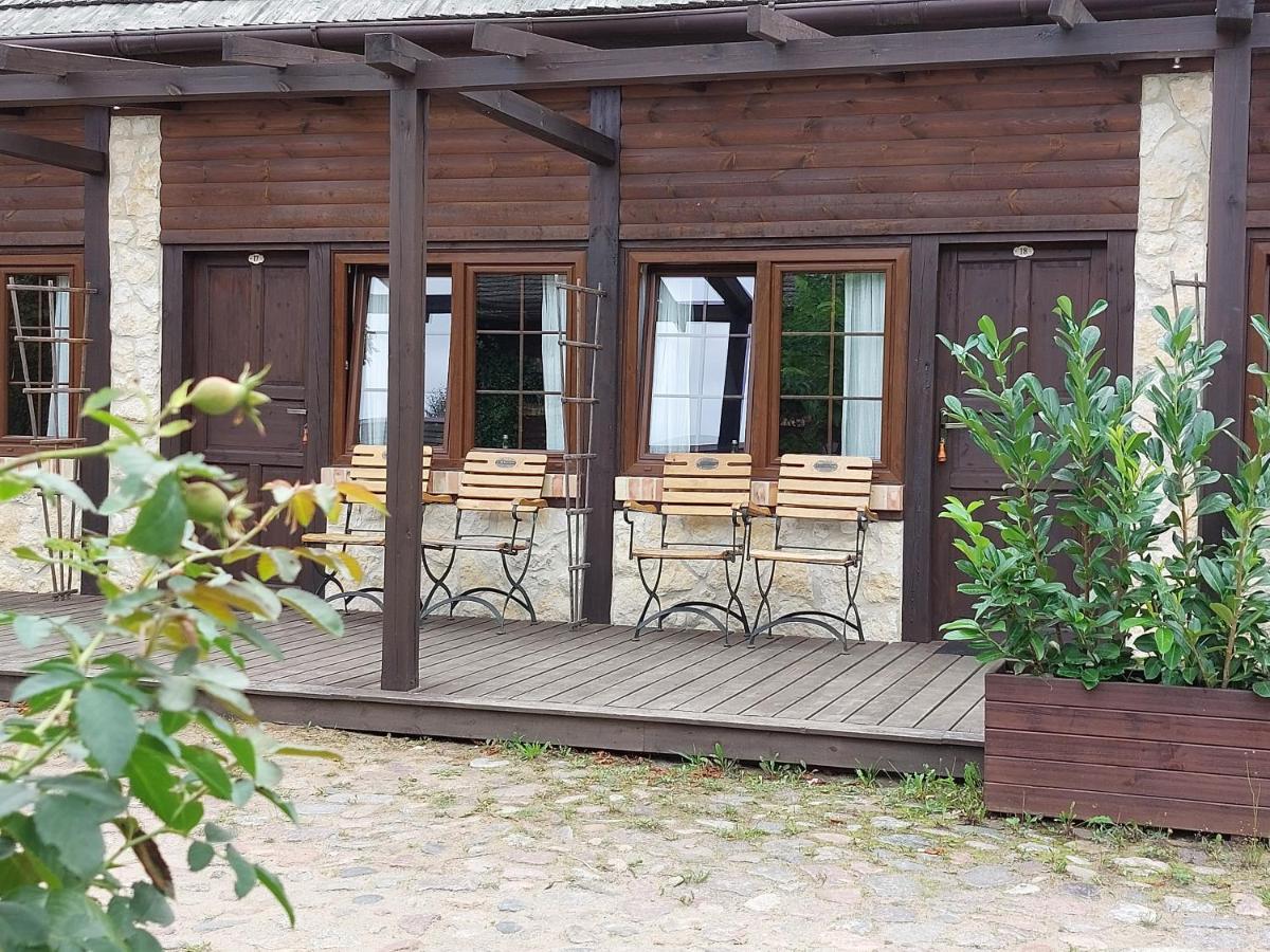 Villa Tamarynowa Osada - Kraina Udanego Wypoczynku Lowyn Exterior foto