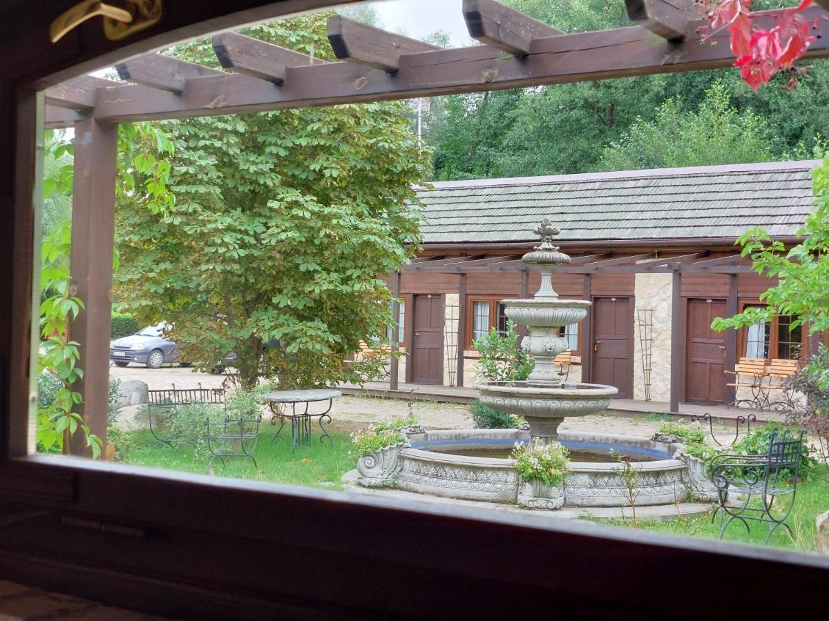 Villa Tamarynowa Osada - Kraina Udanego Wypoczynku Lowyn Exterior foto