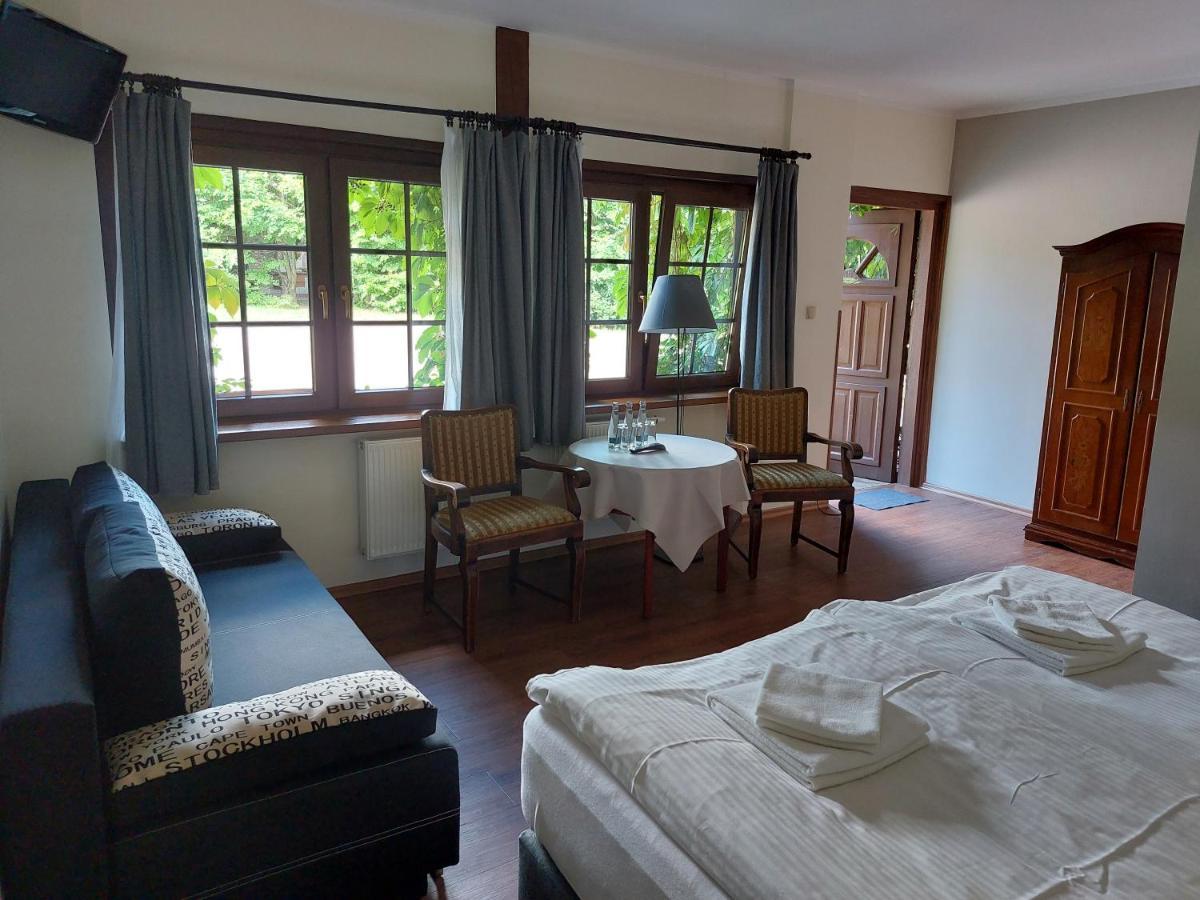 Villa Tamarynowa Osada - Kraina Udanego Wypoczynku Lowyn Exterior foto